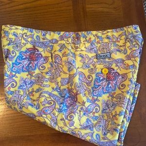 Never been Worn Men’s Hreski Folf Shorts